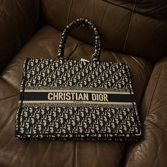 Dior Book Bag - Picture 8 of 9